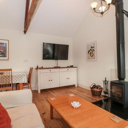 Tom'S Barn Villa Yeovil Exterior photo